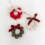 felt christmas wreath