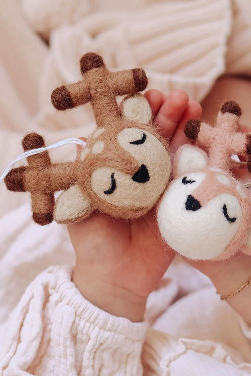 felt reindeer decoration
