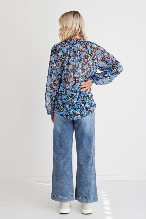 Deft Blue Floral Shirred LS Button Blouse WW Top By Rosa.   