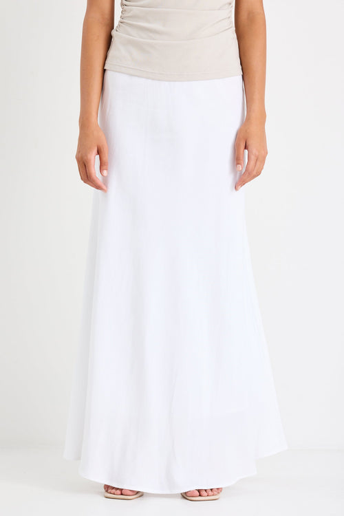 Woman wearing a white skirt 