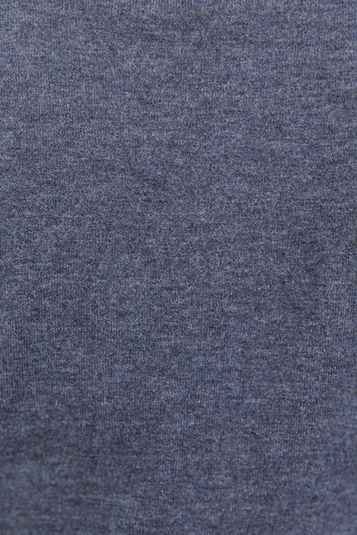 Close up of the knit texture.