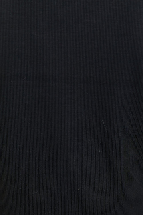 Solid black color swatch