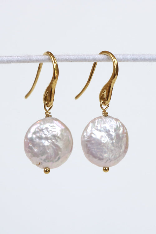 pearl gold dangle earrings
