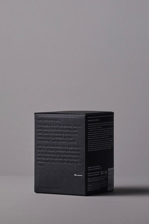 Natural Waxed Tui + Kahili Perfume Candle