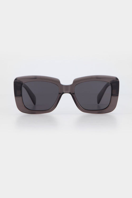 Pia Grey Sunglasses ACC Glasses - Sunglasses Isle of Eden   