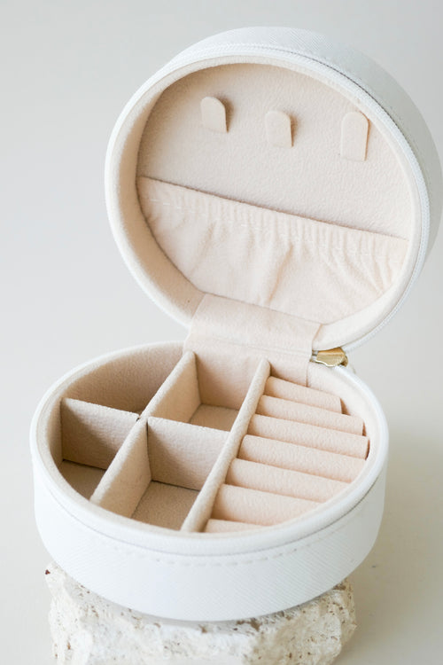 white jewellery case