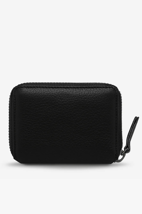 picture of a black leather wallet