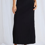 Luck Black Rib Knit Skirt