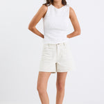 High-waisted, 100% cotton denim shorts in an ecru colour with a relaxed fit and a flattering length.
