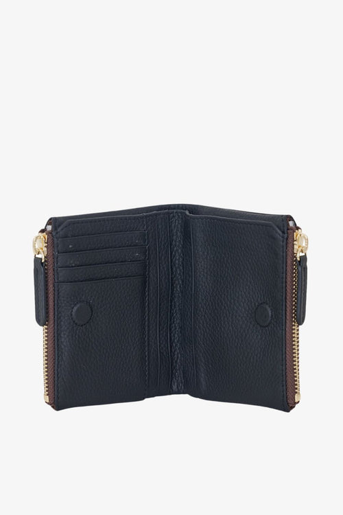 black wallet