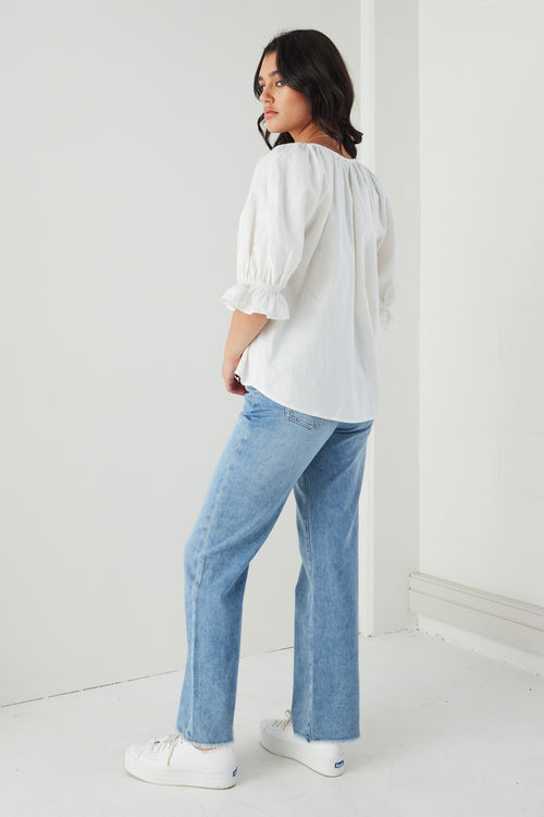 Frolic White Linen Pintuck Ss Top WW Top Ivy + Jack   