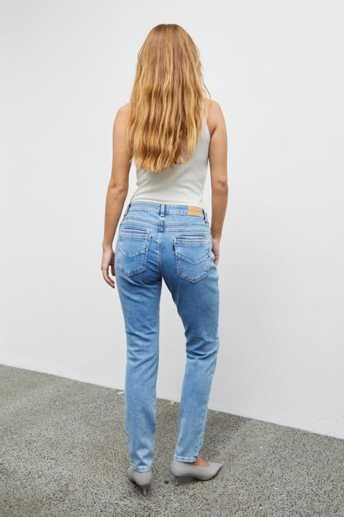 Melina Loose Fit Blue Denim Jean WW Jeans Pulz Jeans   