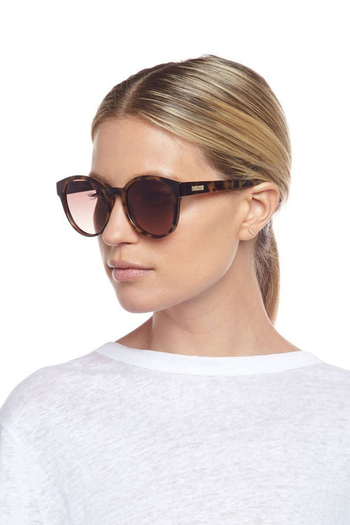Paramount Round Milky Tort Brown Gradient Lens Sunglasses ACC Glasses - Sunglasses Le Specs   