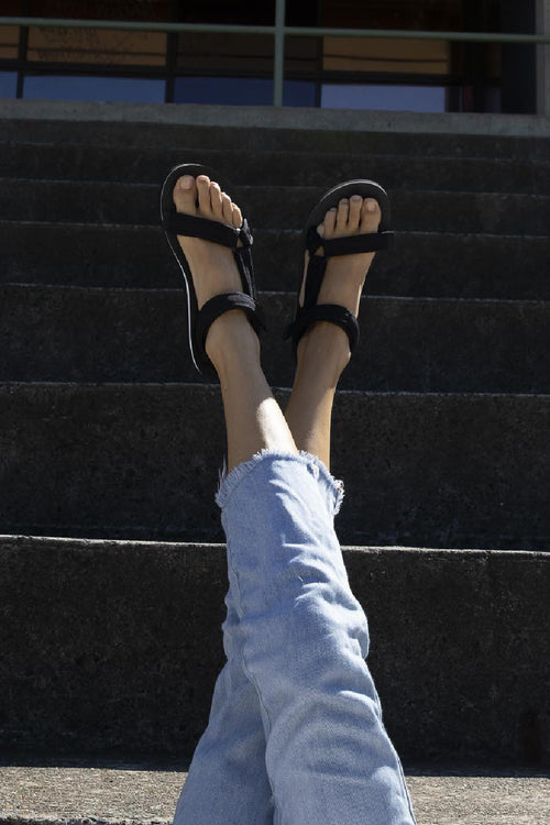 Original Universal Black Sandals ACC Shoes - Slides, Sandals Teva   